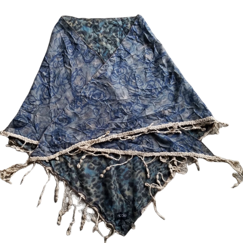 (2/$25) Reversible floral leopard print knit tassel triangular fashion scarf